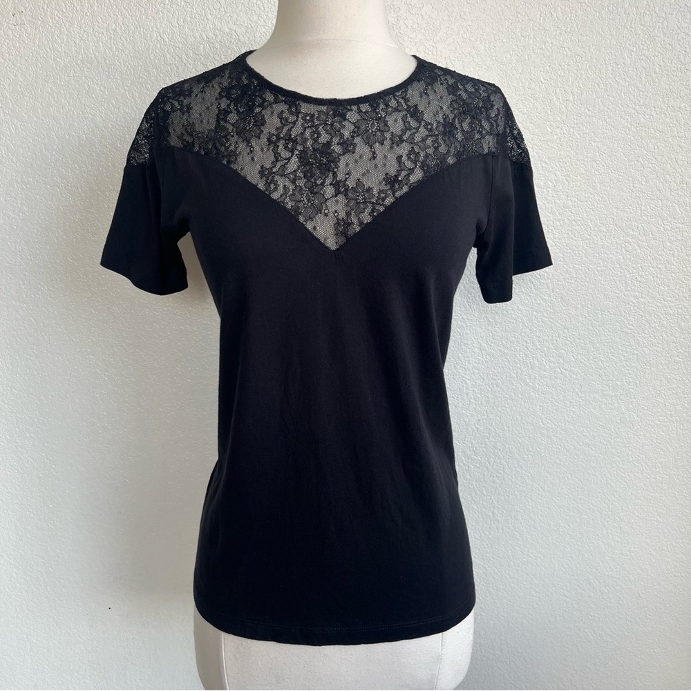 💓Like New Maje Paris Black Knit Short Sleeve Top With Sheer Lace V-Neck - Size 2